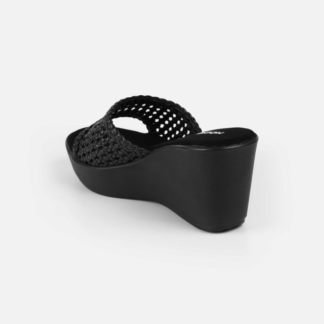 Mochi Women Black Casual Slip Ons (SKU: 34-428-11-36)
