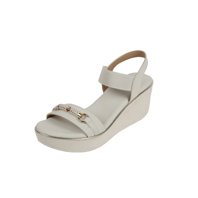 Mochi Women Beige Casual Sandals (SKU: 34-900424-20-37)