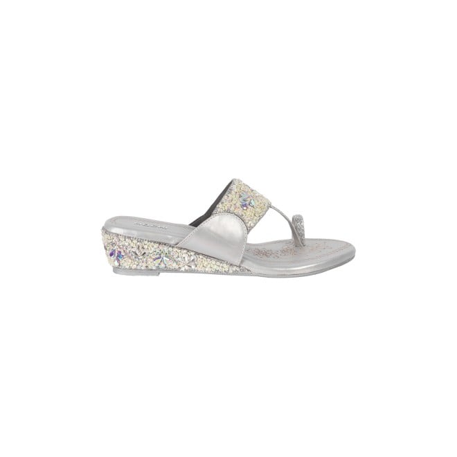 Mochi Women Silver Ethnic Flip-Flops (SKU: 35-173-27-36)