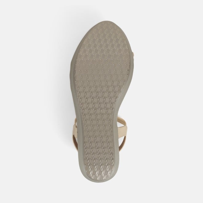 Mochi Women Gold Party Sandals (SKU: 35-2059-15-36)