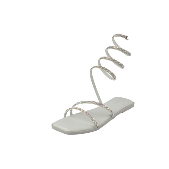 Mochi Women Silver Party Gladiators (SKU: 35-2066-27-38)