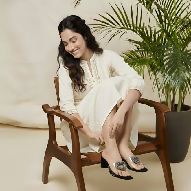 Mochi Women Black Casual Slip Ons (SKU: 35-2423-11-36)