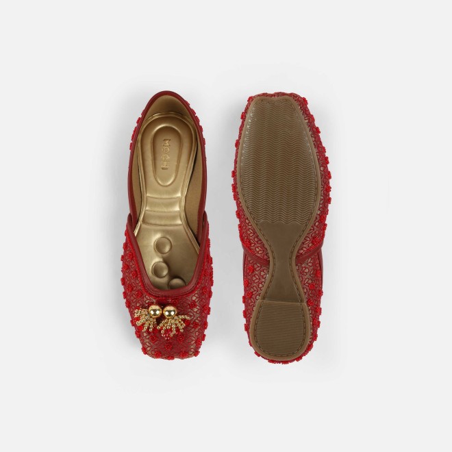 Mochi Women Maroon Ethnic Jutis (SKU: 35-2516-44-36)