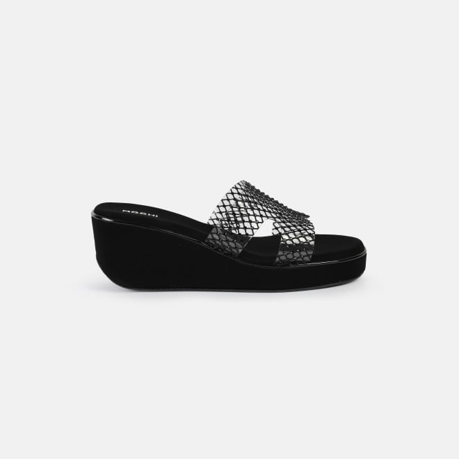 Mochi Women Black Casual Slip Ons (SKU: 35-2597-11-36)