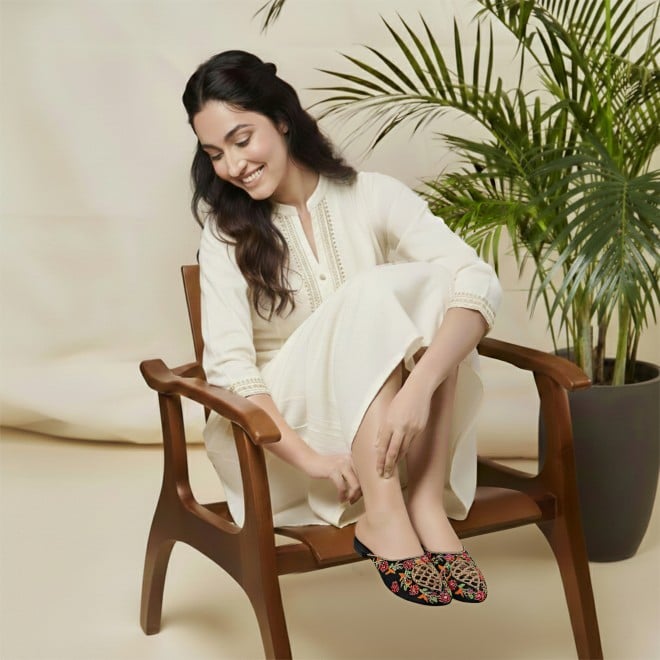 Mochi Women Black Ethnic Slip Ons (SKU: 35-2625-11-36)