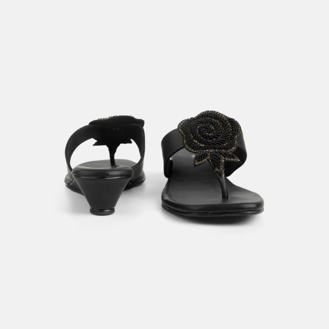 Mochi Women Black Casual Slip Ons (SKU: 35-2703-11-36)