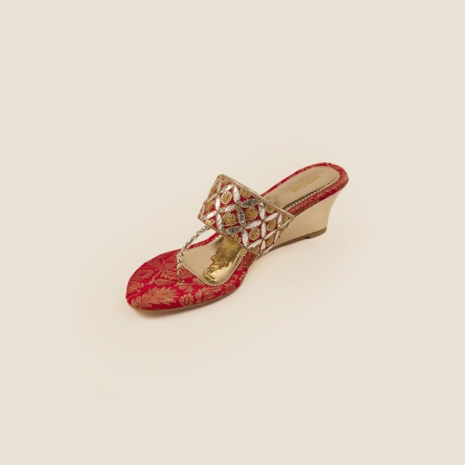 Mochi Women Red Ethnic Slip Ons (SKU: 35-4720-18-36)