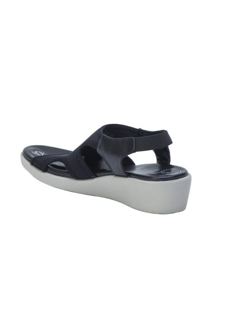 Von Wellx Women Black Casual Sandals (SKU: 357-220040-11-38)