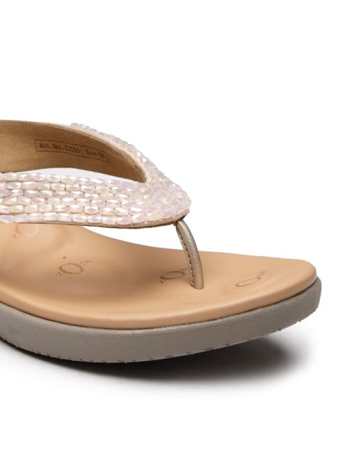 Von Wellx Women Gold Casual Slippers (SKU: 357-220160-15-36)