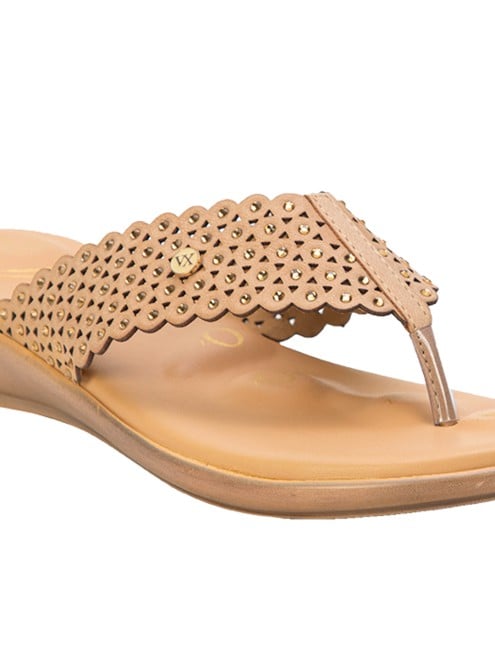 Von Wellx Women Beige Casual Slippers (SKU: 357-320040-20-36)