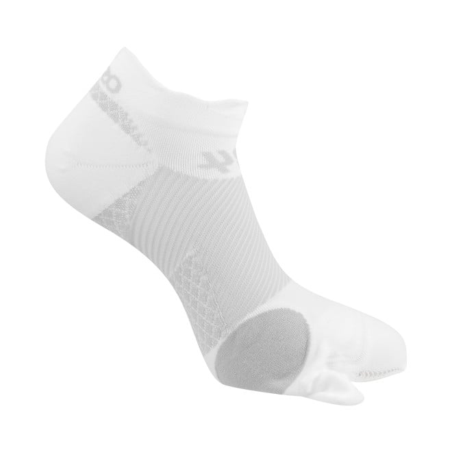 OS1st Men White Socks Ankle Length