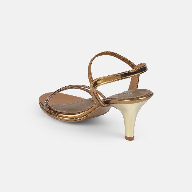 Mochi Women Antic-gold Casual Sandals (SKU: 40-102-28-37)