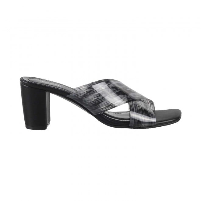 Mochi Women Black Casual Sandals (SKU: 40-132-11-36)