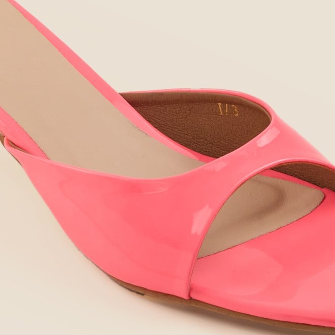 Mochi Women Pink Casual Slides (SKU: 40-2476-24-37)