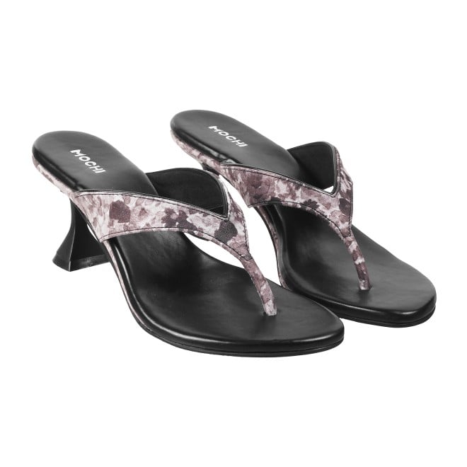 Mochi Women Black Casual Slip Ons