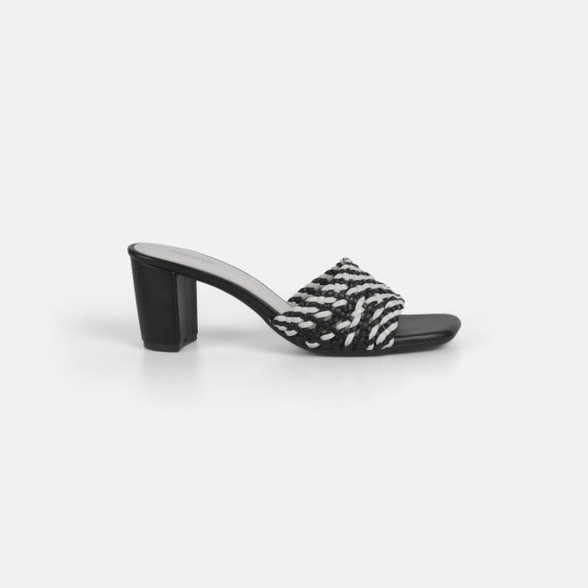 Mochi Women Black Casual Slip Ons (SKU: 40-344-11-36)