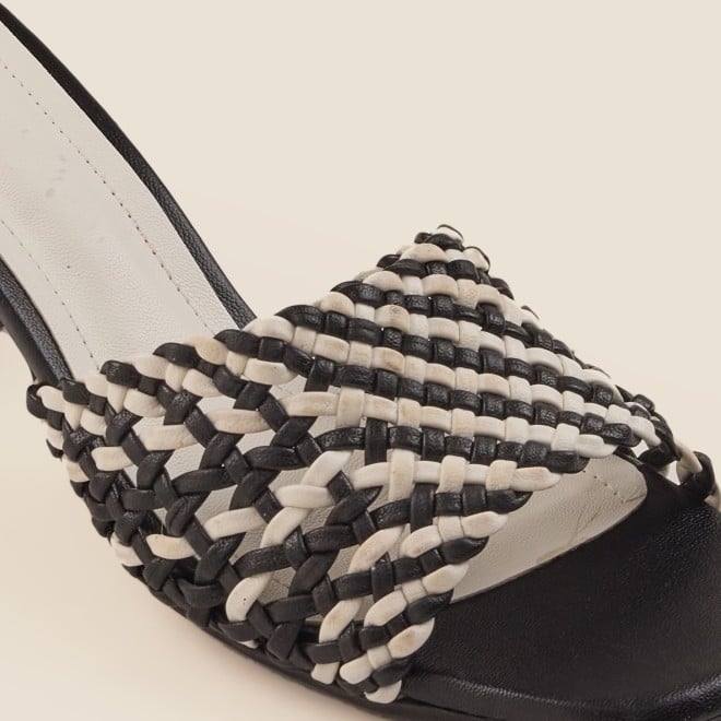 Mochi Women Black Casual Slip Ons (SKU: 40-344-11-36)