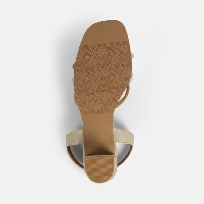 Mochi Women Beige Casual Sandals (SKU: 40-352-20-36)