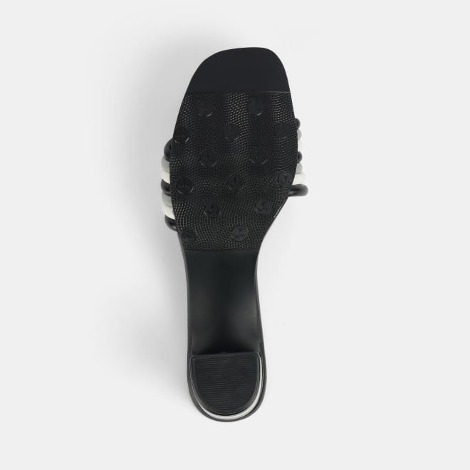 Mochi Women Black Casual Slip Ons (SKU: 40-353-11-36)