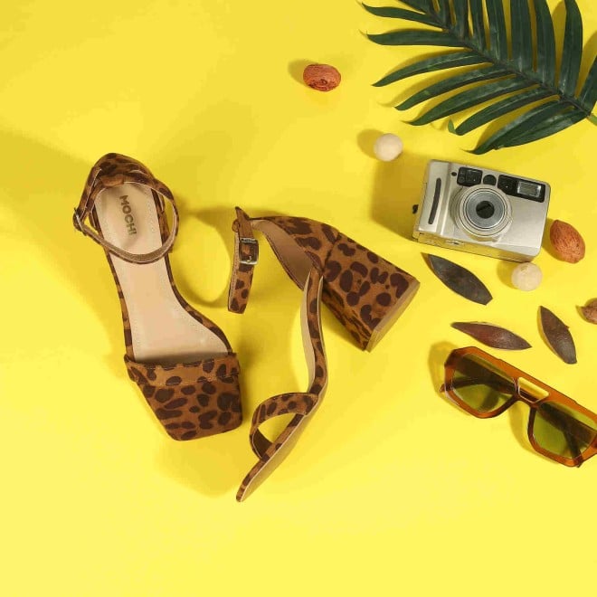 Mochi Women Tan Party Sandals