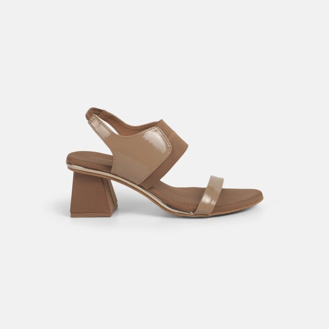 Mochi Women Beige Casual Sandals (SKU: 40-371-20-36)