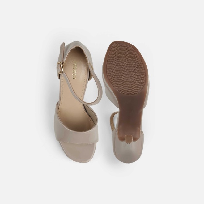 Mochi Women Beige Formal Sandals (SKU: 40-425-20-36)