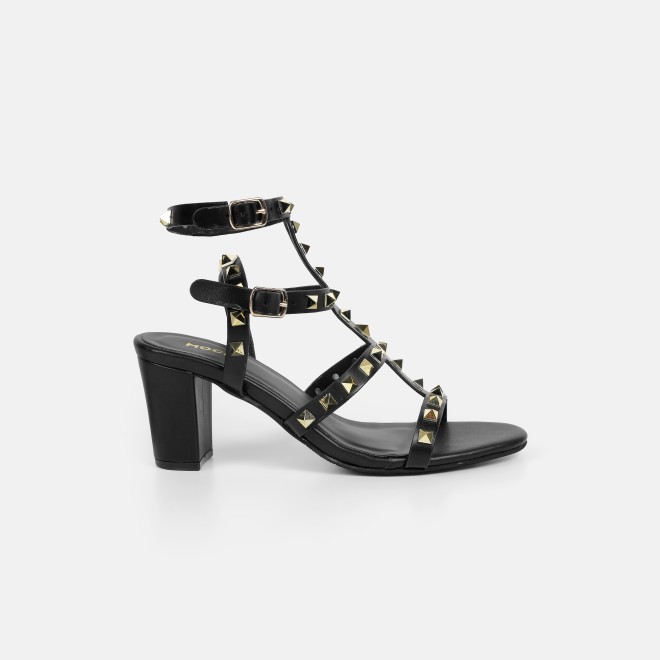 Mochi Women Black Casual Gladiators (SKU: 40-430-11-36)