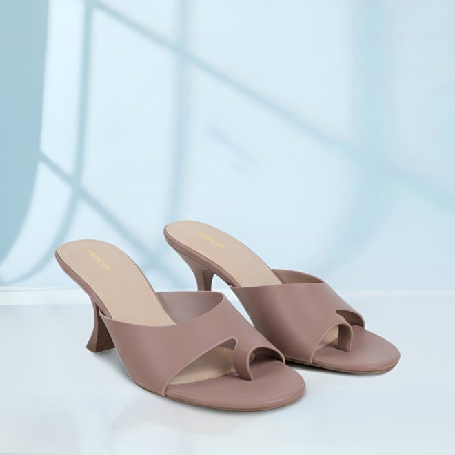 Mochi Women Peach Casual Slip Ons