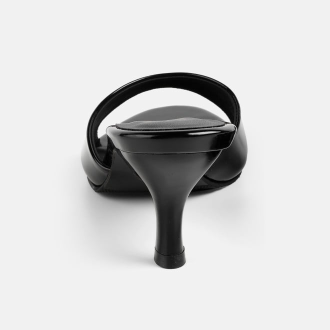 Mochi Women Black Casual Slip Ons (SKU: 40-449-11-36)