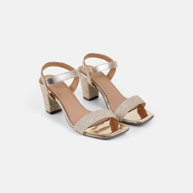 Mochi Women Gold Casual Sandals (SKU: 40-453-15-36)