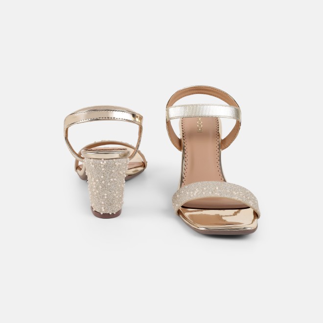 Mochi Women Gold Casual Sandals (SKU: 40-453-15-36)