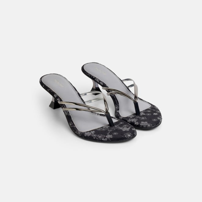 Mochi Women Gun-metal Casual Slip Ons (SKU: 40-474-29-36)