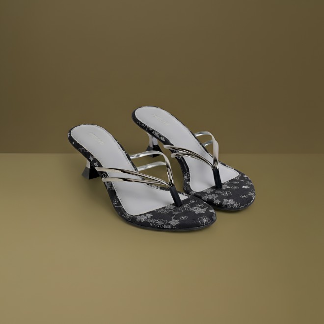 Mochi Women Gun-metal Casual Slip Ons