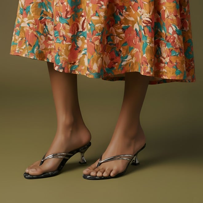 Mochi Women Gun-metal Casual Slip Ons (SKU: 40-474-29-36)