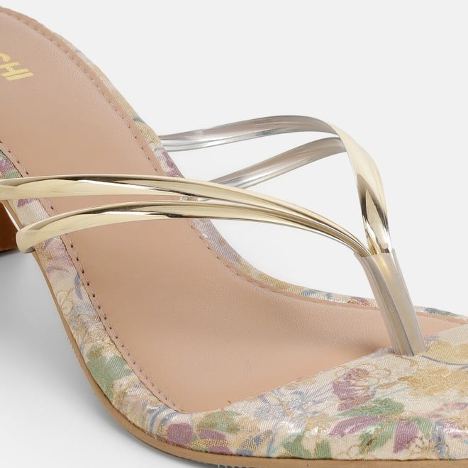 Mochi Women Gold Casual Slip Ons (SKU: 40-474-15-36)