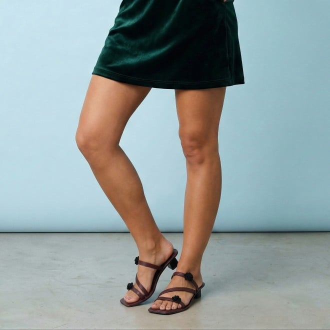 Mochi Women Maroon Casual Slip Ons (SKU: 40-487-44-36)