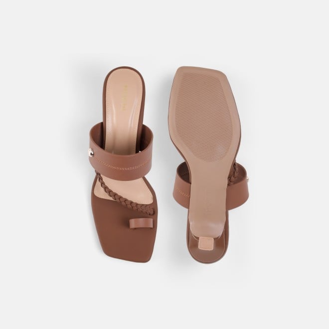 Mochi Women Tan Casual Slip Ons (SKU: 40-497-23-36)