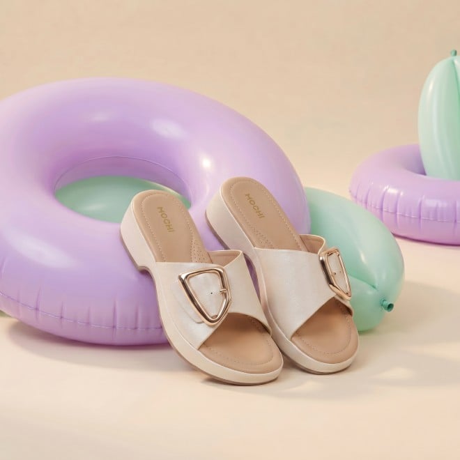 Mochi Women Off-white Casual Slip Ons