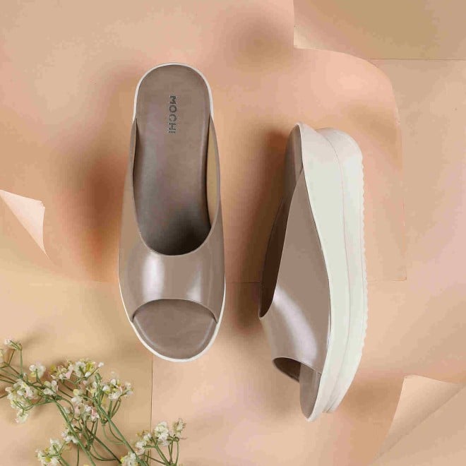 Mochi Women Beige Casual Mules