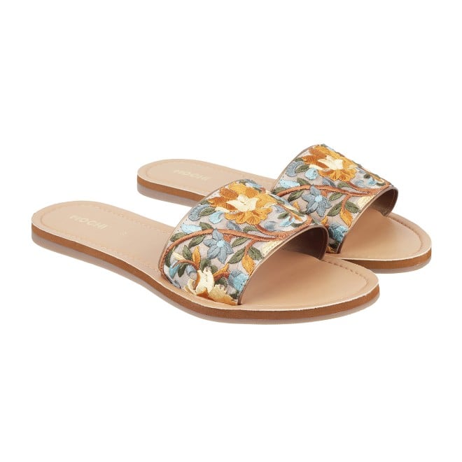 Mochi Women Tan Ethnic Slides