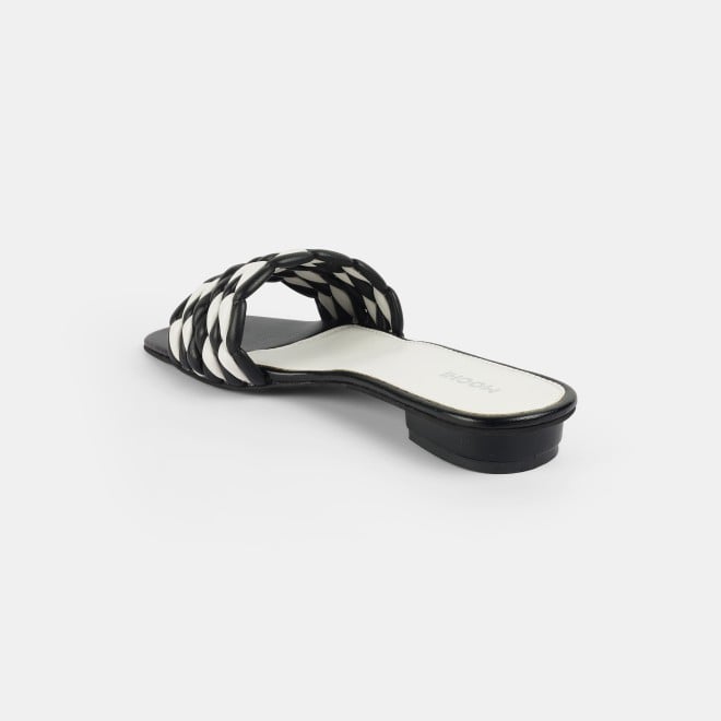 Mochi Women Black Casual Slip Ons (SKU: 41-424-11-36)