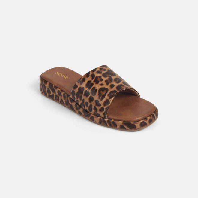 Mochi Women Tan Casual Slip Ons