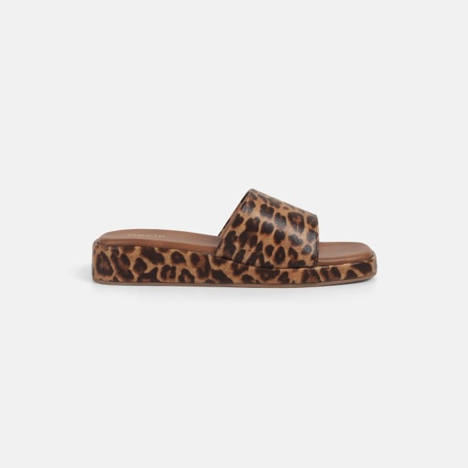 Mochi Women Tan Casual Slip Ons (SKU: 41-446-23-36)