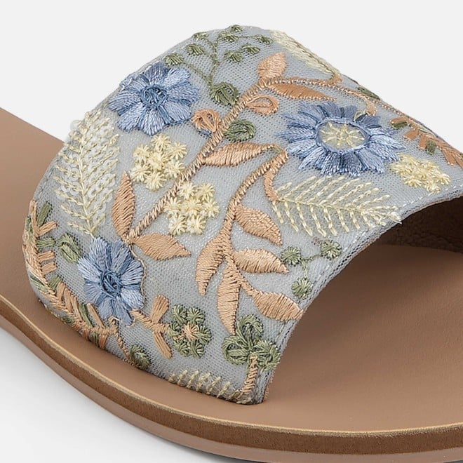 Mochi Women Blue Casual Slippers (SKU: 41-533-45-36)