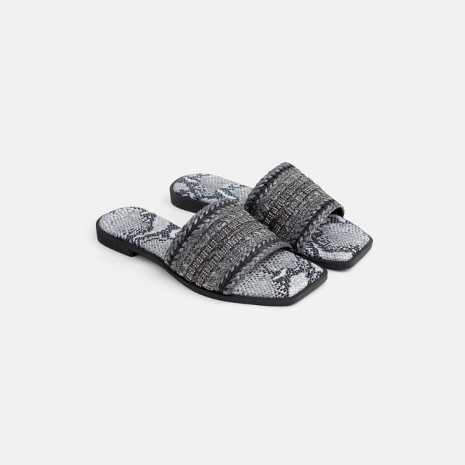 Mochi Women Grey Casual Slippers (SKU: 41-584-14-36)
