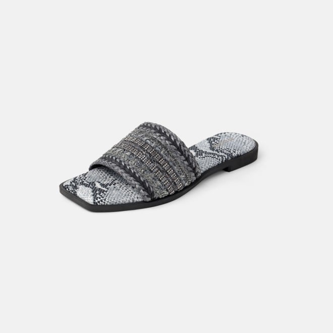 Mochi Women Grey Casual Slippers (SKU: 41-584-14-36)
