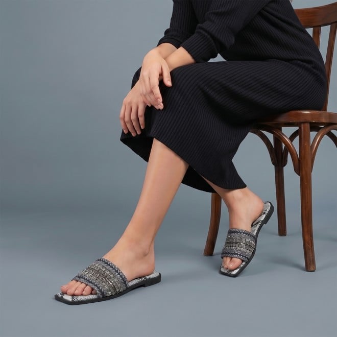 Mochi Women Grey Casual Slippers (SKU: 41-584-14-36)