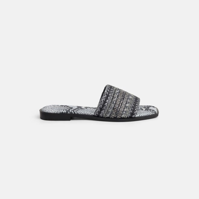 Mochi Women Grey Casual Slippers (SKU: 41-584-14-36)