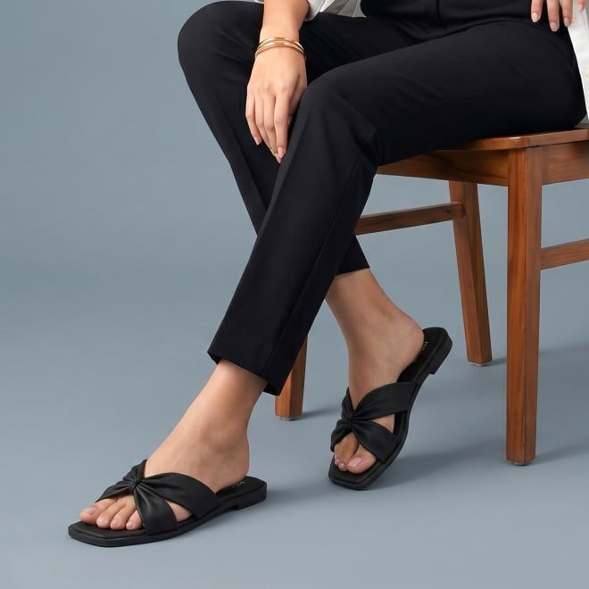 Mochi Women Black Casual Slippers (SKU: 41-589-11-36)