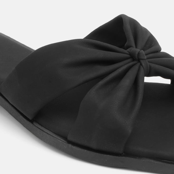 Mochi Women Black Casual Slippers (SKU: 41-589-11-36)